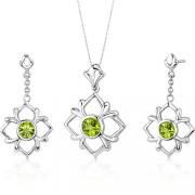 Floral Design 3.50 carats Round Cut Sterling Silver Peridot Pendant Earrings Set 